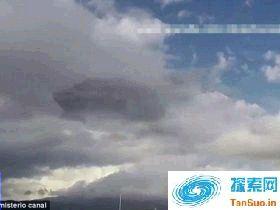 摄影师拍摄到的UFO是云吗？ – UFO报道