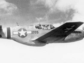 1948年美飞行员戈尔曼驾驶P-51战机与UFO”缠斗”半小时