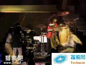 明星灵异事件黄家驹 黄家驹生前灵异事件|灵异