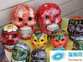 地方习俗：美国墨西哥小镇为何崇拜骷髅