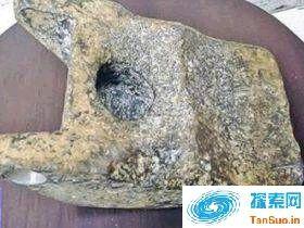 罗马尼亚建筑工人挖出25万年前铝合金 猜测是UFO碎片