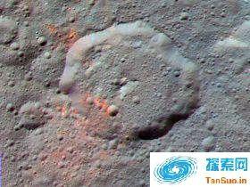 “黎明”号飞船在谷神星表面陨石坑内发现有机物(图)