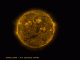 从太空看日食是这样一种画面