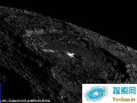 揭开谷神星表面神秘光斑来源:或曾是冰火山“喷发点”