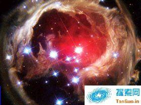 天文学家预测 2022 年前后有可能发生红新星爆炸