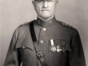 潘兴将军 潘兴和麦克阿瑟的关系