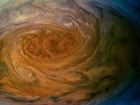 350年来最清晰！NASA发布木星“愤怒之眼”最新照片