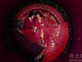 轩辕剑之汉之云曝床照 王瑞子高伟光深情相拥