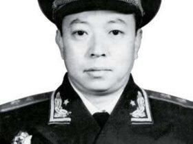 梁必业中将简历 梁必业的子女