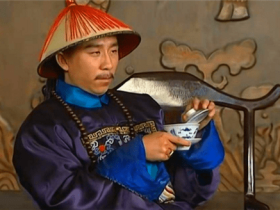 李卫36岁当上布政使 相当于现在什么的官职