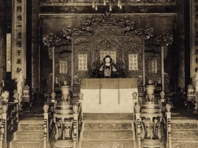 溥仪退位后为什么还住在故宫?冯玉祥把溥仪赶出去做错了吗