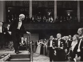 英国著名哲学家罗素之死_解析