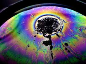 多重宇宙学:我们的宇宙是膨胀的泡泡吗?