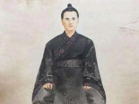远离汉朝中央的海昏侯墓,为什么在现代极受重视