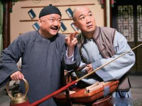 和珅被杀时纪晓岚在做什么 纪晓岚为何不救和珅