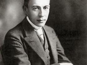 俄国著名钢琴家拉赫玛尼诺夫逝世_协奏曲