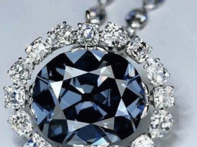 一颗被诅咒的蓝钻石 300多年前的无价之宝 至今无人敢要