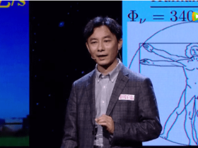 通过探测这些粒子 我们可以看到宇宙诞生的第一秒钟