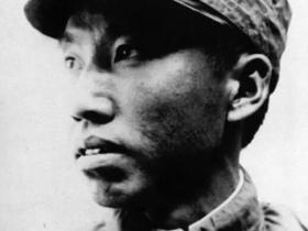 他是死于抗日战争的八路军最高将领 2000多平方公里的土地为他重新命名