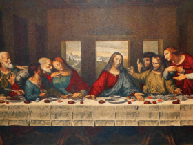 细节看出端倪,我们将《最后的晚餐》放大31.4倍,找到它成名的原因