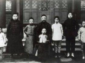 蒋介石去世前 蒋经国问:张学良怎么样?老蒋只说了这四个字
