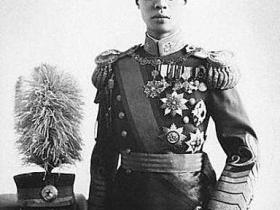 孙殿英一生恶贯满盈 却有一个美丽的儿子 一个千人敬仰的人物