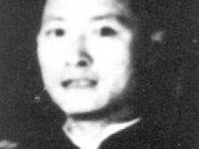 我国著名文学家阿英(钱杏村)病逝_中共中央