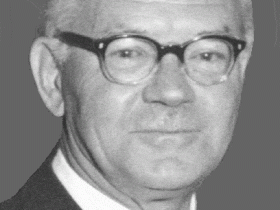 德国化学家格奥尔格·维蒂希诞辰_三苯基