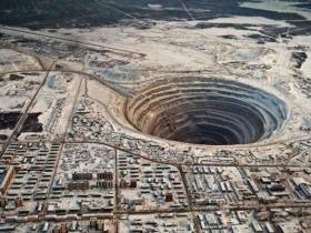 苏联挖地的时候 为什么挖到一万米就停工了?51年后我终于知道了答案