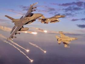F-16是一架好飞机 美国诚心卖的时候 我们为什么不诚心买?