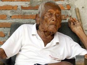 世界上官方承认最长寿的人146岁 最大心愿就是去死